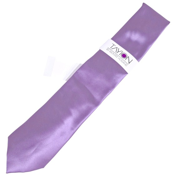 Tayion by Montee Holland Tie‎ Mens Purple Solid Necktie One Size NWT - Picture 2 of 5